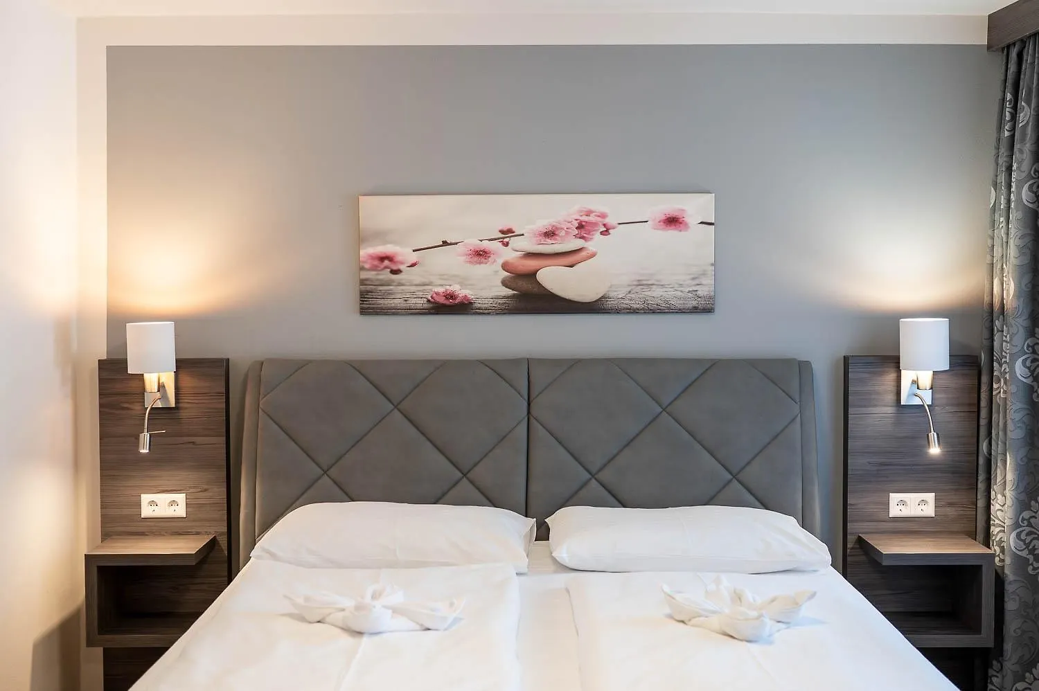 ***  Hotel Ganslhof - Adults Only Salzburg Avusturya